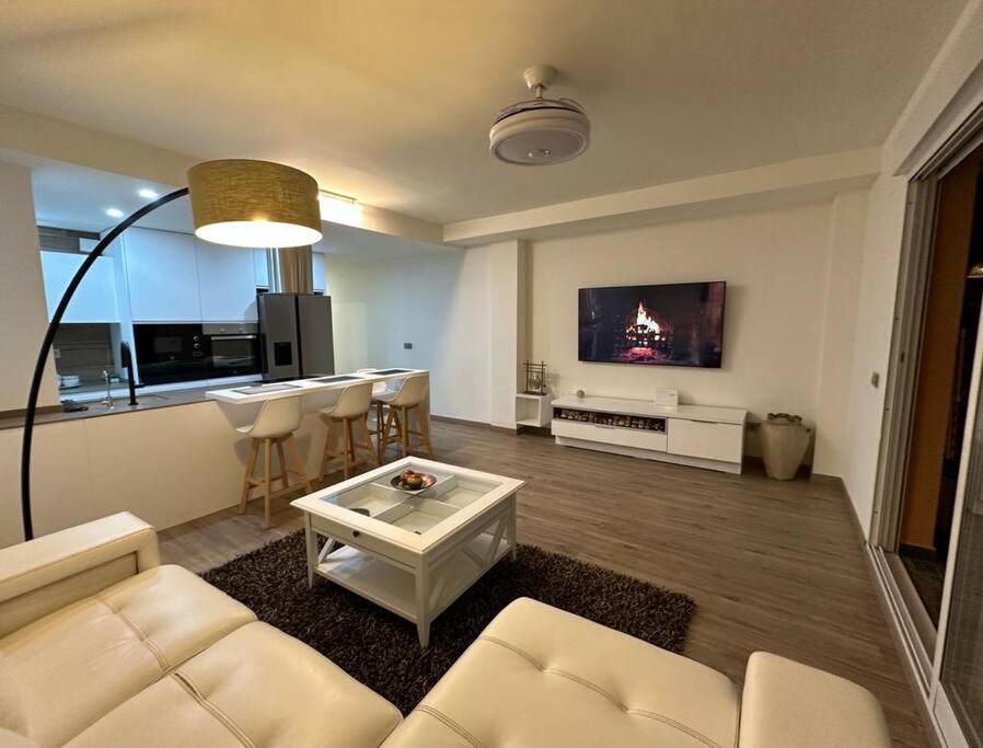Acogedor Apartamento En Javea. Bagian luar foto
